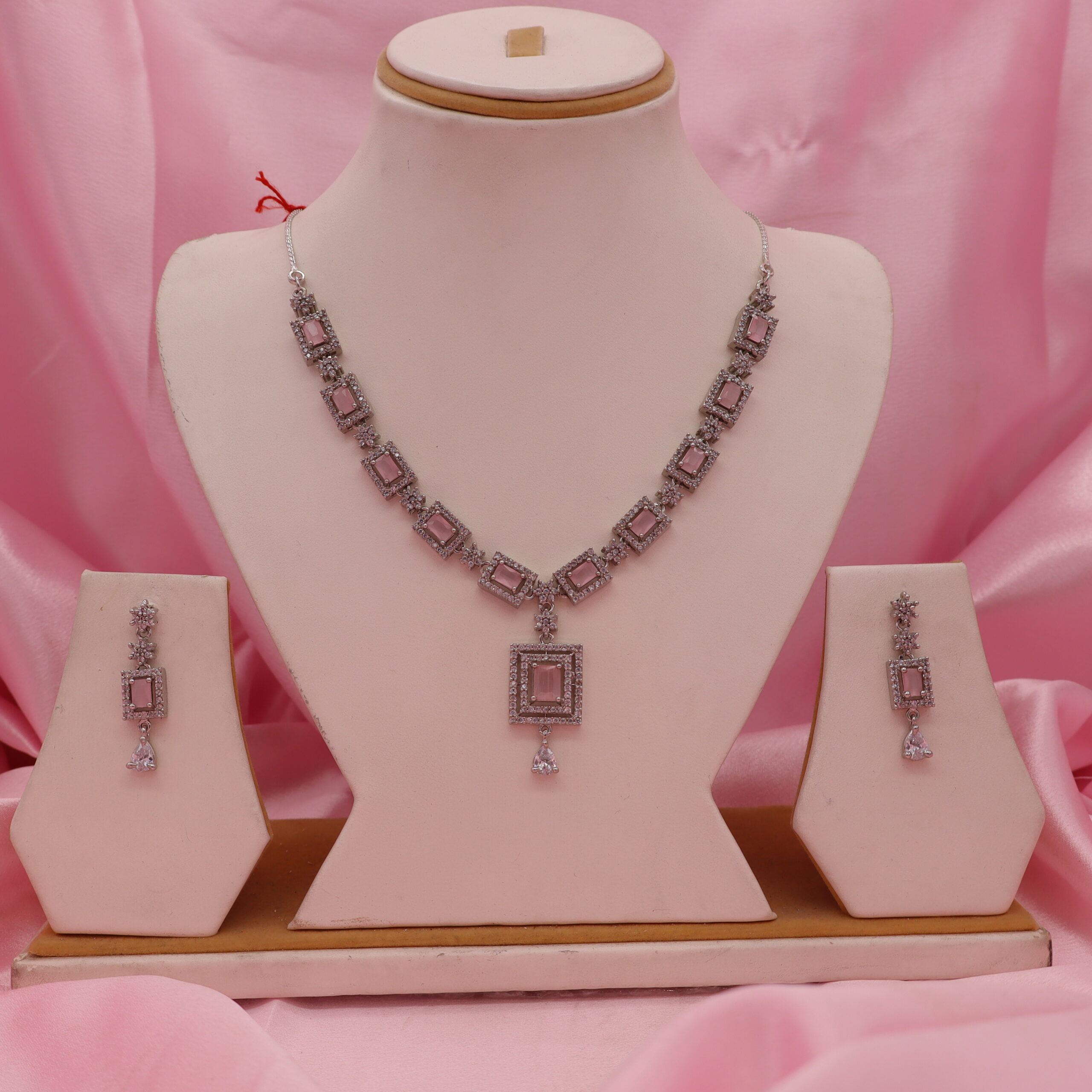 Light Pink Stone Cz Necklace Set